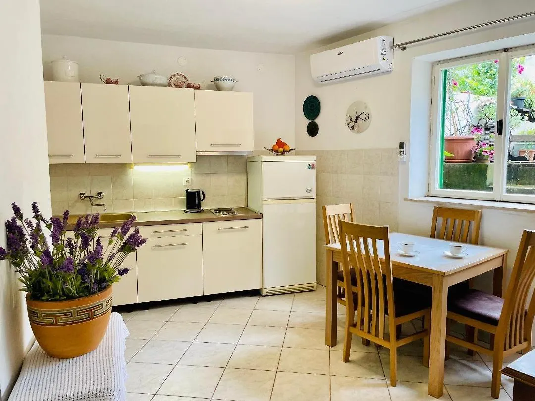 Apartments Villa Rosa Split
